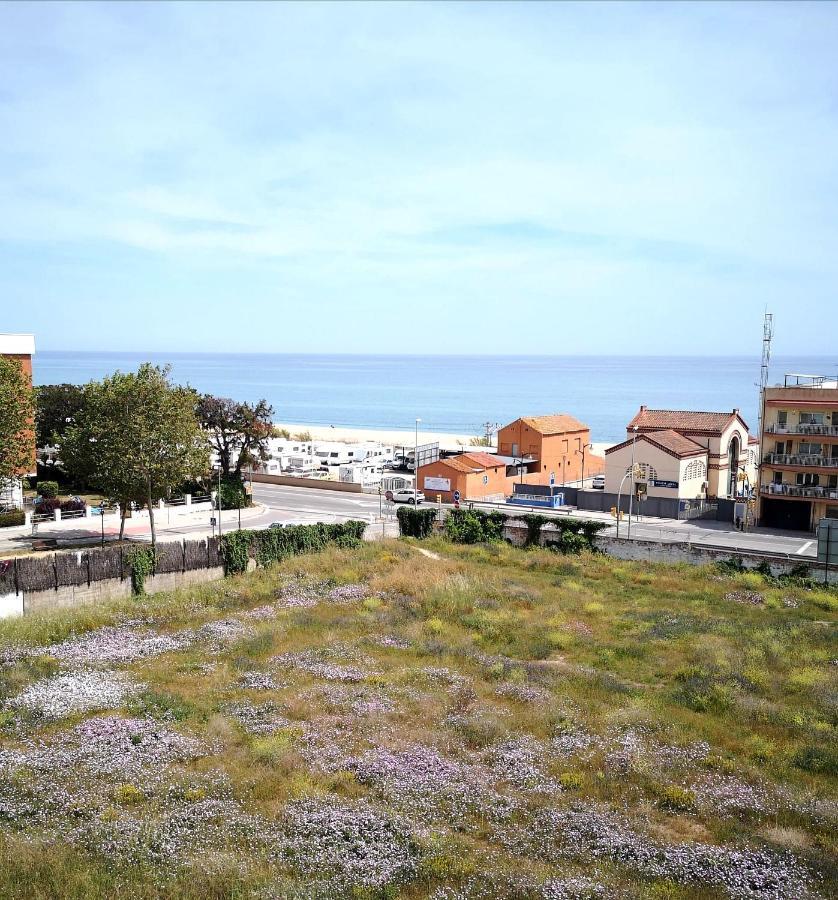 Atico Frente Al Mar Apartment Canet De Mar Exterior photo